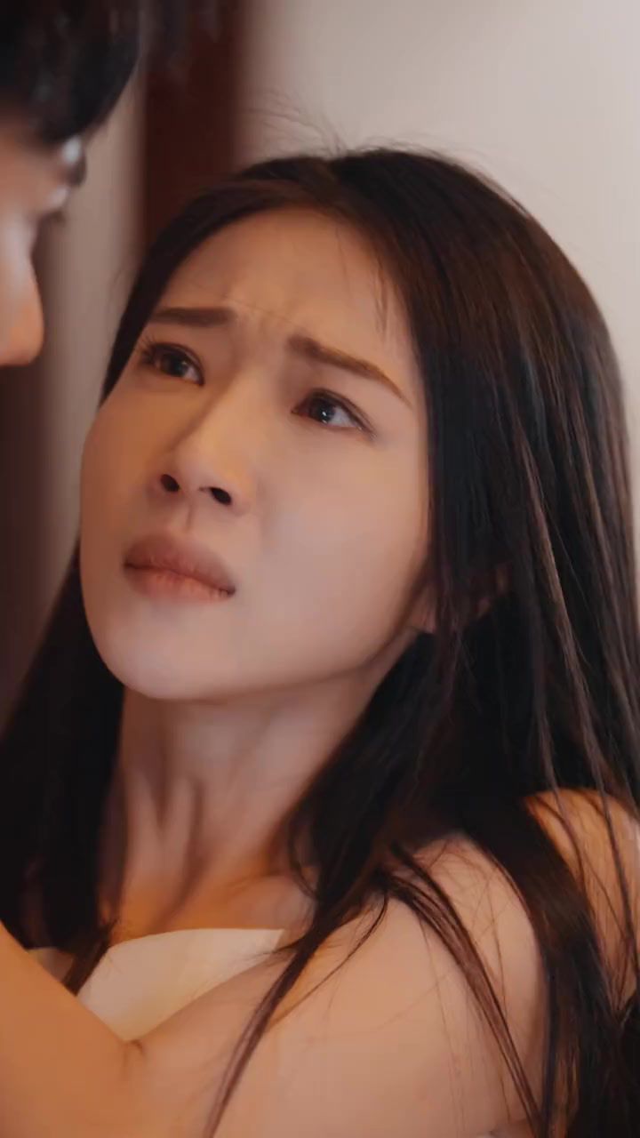 夫人离婚后，疯批总裁他慌了 第1-20集