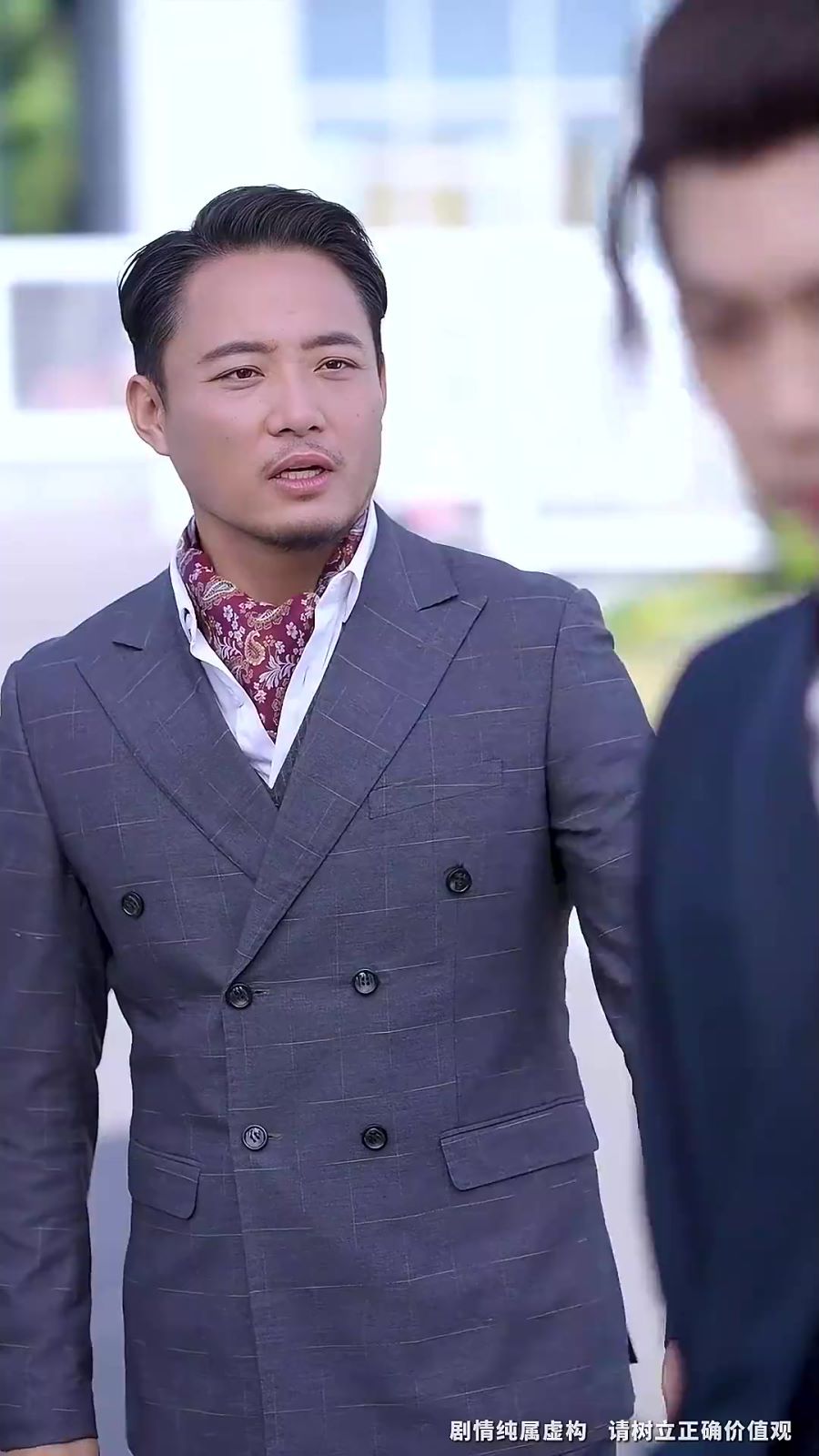 军训求雨我玄学大佬的身份瞒不住了 第11集